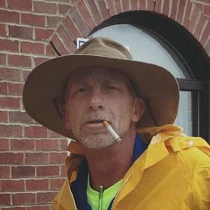 Meet your Posher, Henry